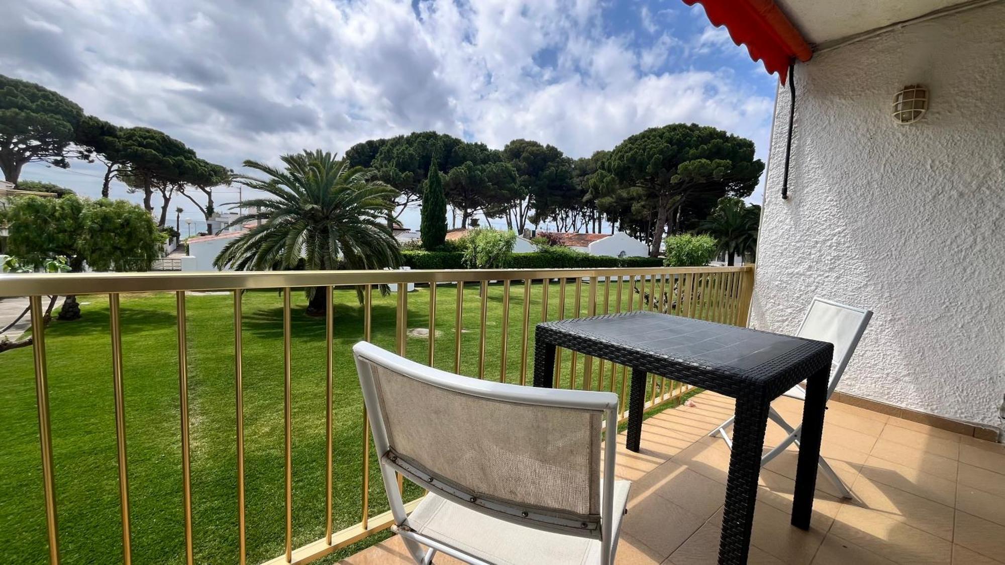Residencia Beach Cambrils Bagian luar foto