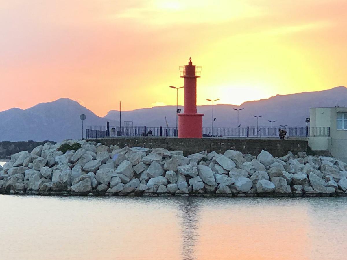 Residencia Beach Cambrils Bagian luar foto