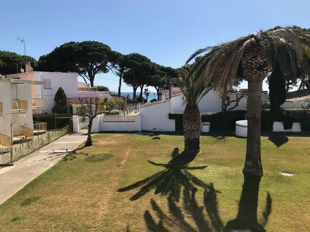 Residencia Beach Cambrils Bagian luar foto